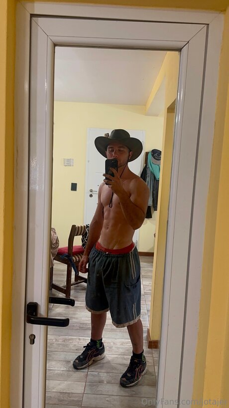 ゲイサウナオンリーファンズ 美しいポルノ 画像