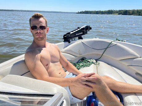 Biatreus 完璧な女優 写真