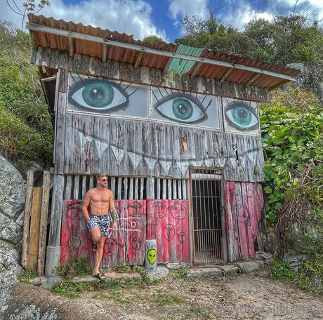 オンリーファンズを崇拝する 無料セクシー 画像