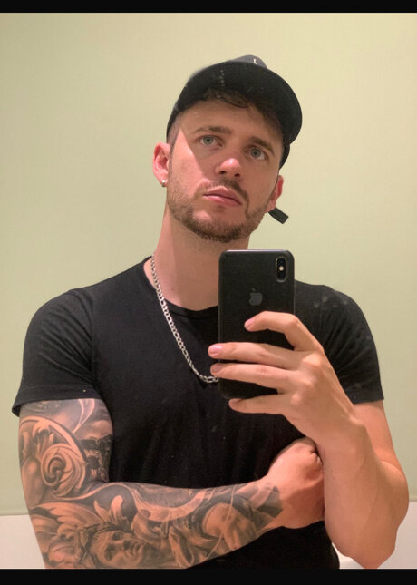 Felixxx1996 トップ女優 ギャラリー