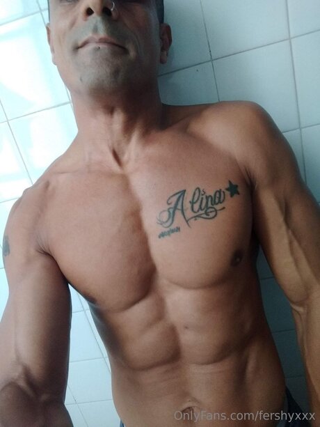 Fershyxxx ホットモデル 写真