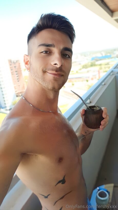 Fershyxxx ポルノスター 裸 画像