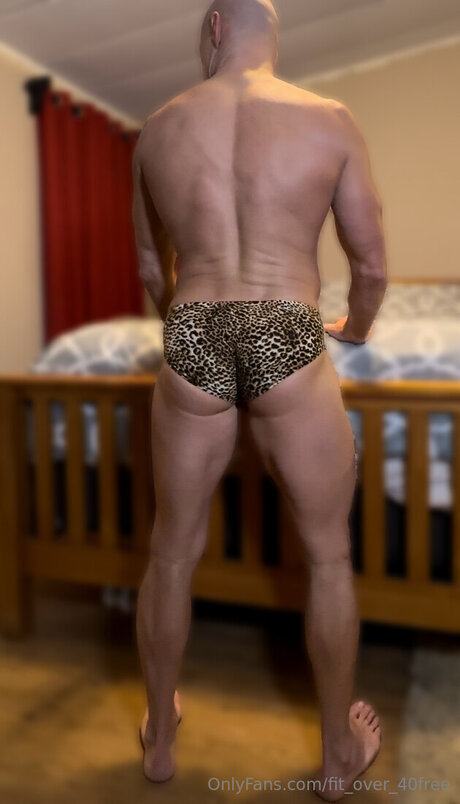 フィットネスコーチオンリーファンズ ホットポルノ 写真