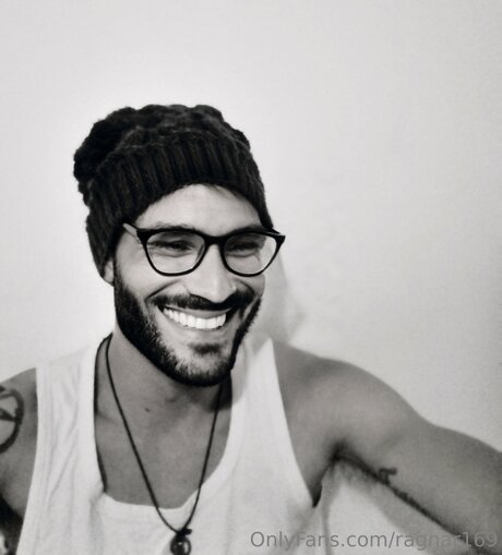 大学のアジア人オンリーファンズ アートポルノ アーカイブ