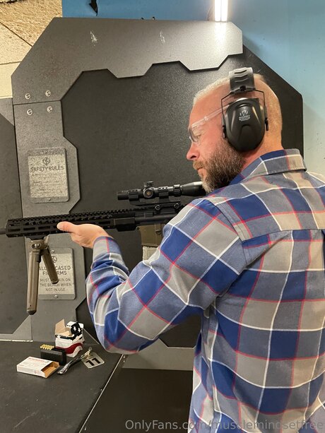 自撮りヌードオンリーファンズ xxx 画像