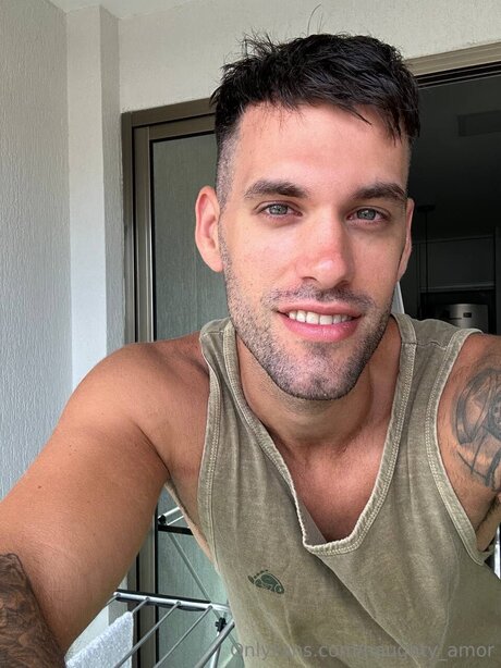 Naughty Amor 無料のスター 写真