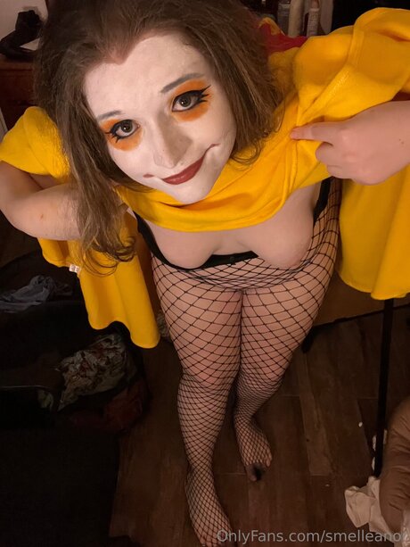 Smelleanor HDスター ギャラリー