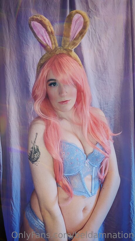 コスプレ ヘンタイ オンリーファンズ ベスト 写真