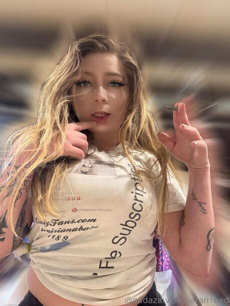 Badazbivchguaranteed エロティック女優 写真