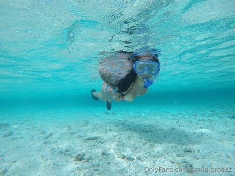 Paulipradafree ヌードモデル 写真