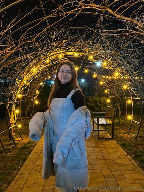 エモトランスオンリーファンズ 無料ポルノ 写真