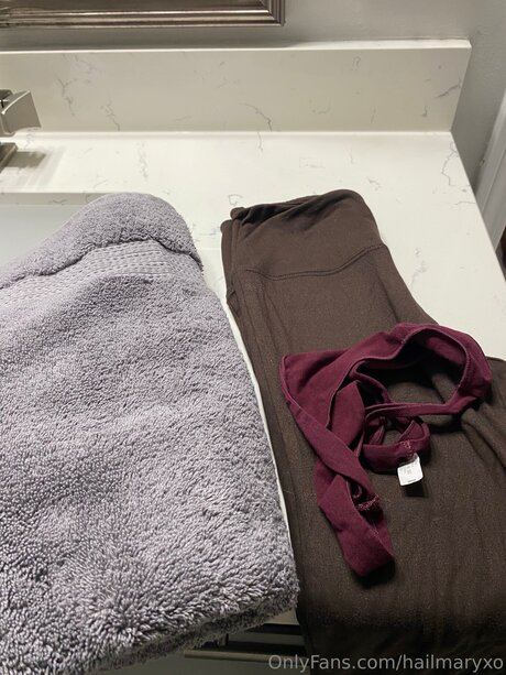 Hailmaryxo セクシーなポルノスター 画像