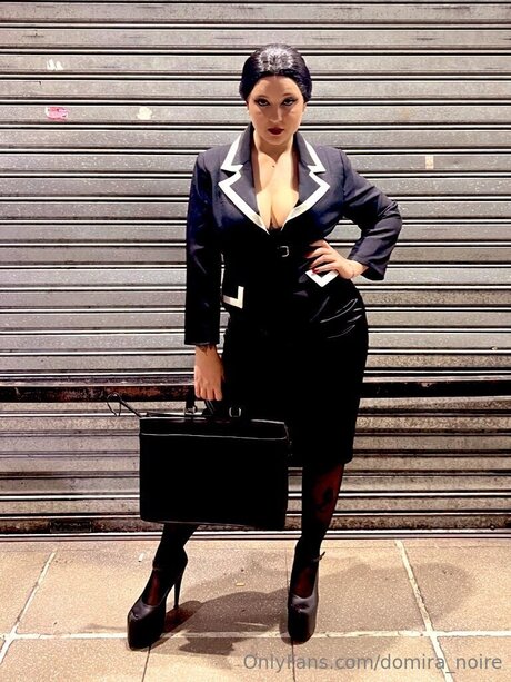 Domira Noire 最高のスター 写真