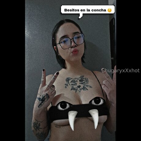 Shugaryxxx 可愛いモデル 写真