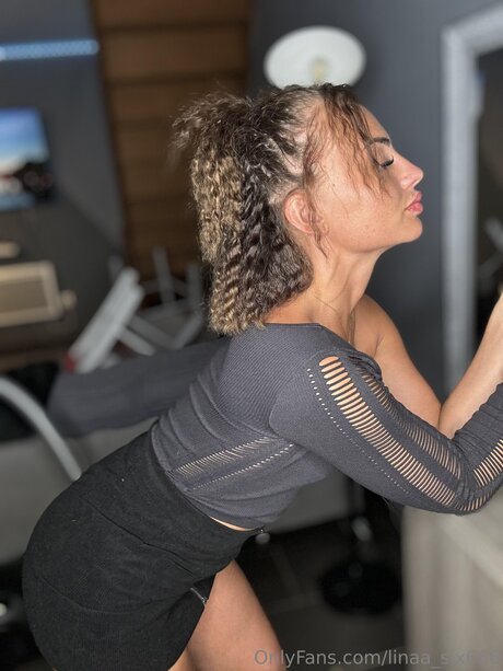 Linaa Six666 裸の女優 画像