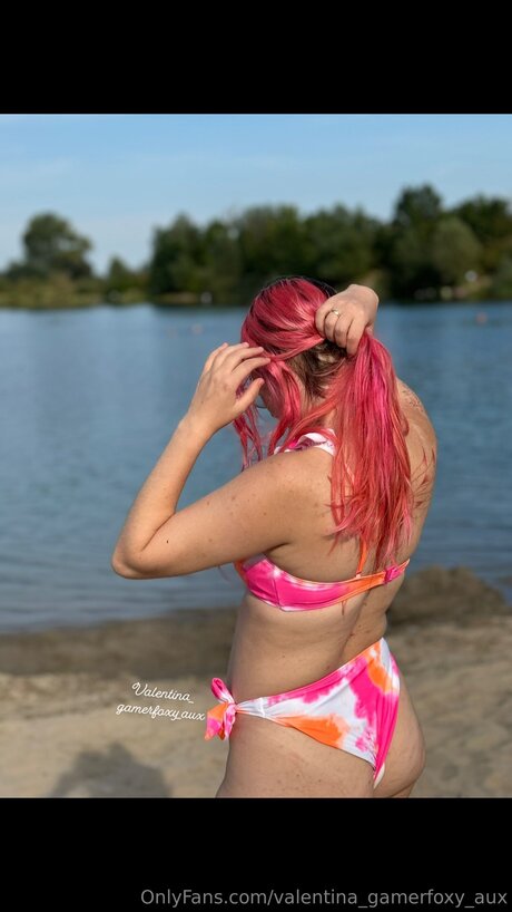 ブロンドのお尻オンリーファンズ ホットセクシー 画像