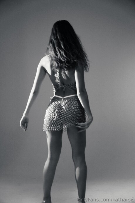 ボディビルダーヌードオンリーファンズ ポルノ アーカイブ