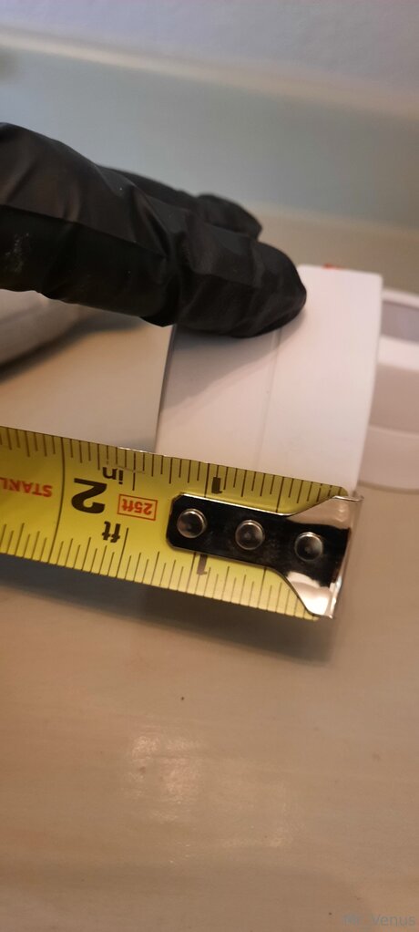 フィンドムオンリーファンズ 無料ポルノ 画像