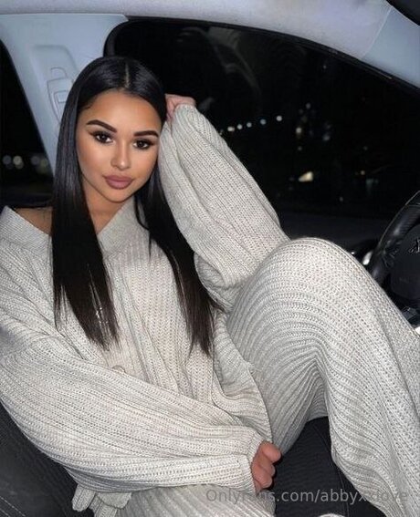 アジア人ティーンのマンコオンリーファンズ ホット裸 画像