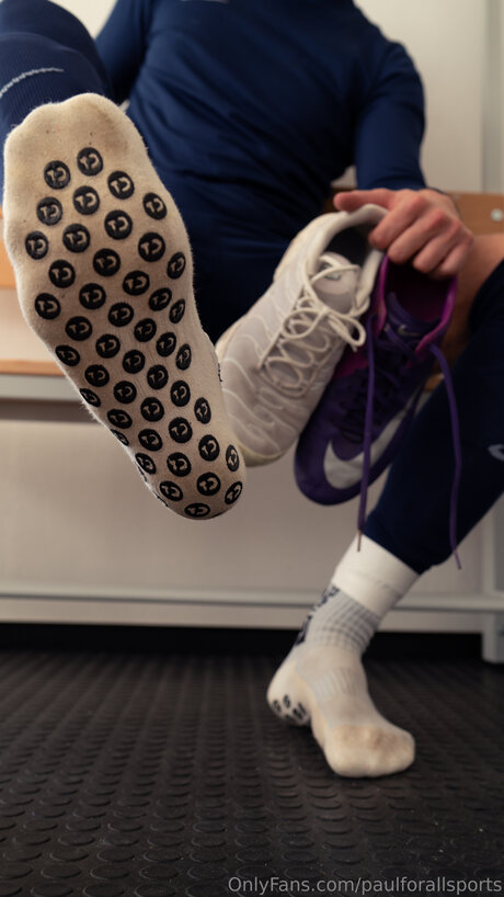 いちごミルクオンリーファンズ ヌード 画像