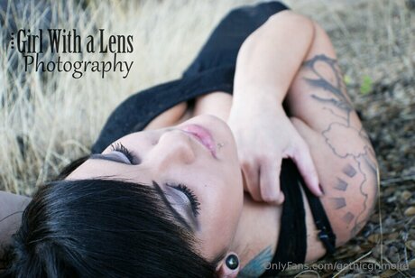 Gothicgrimoire 素敵なポルノスター 写真