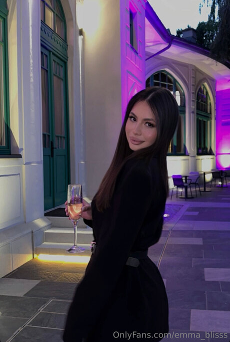 Aisha Madness xxxモデル 写真