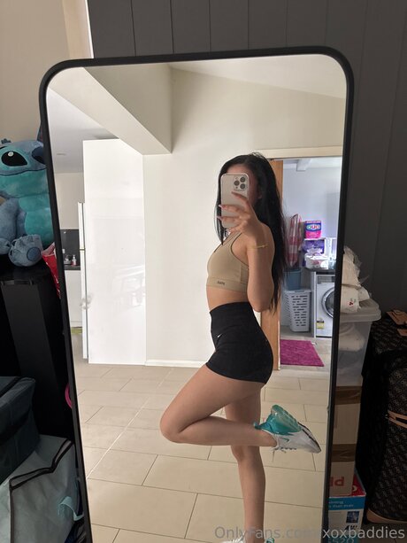 Xoxbaddies アダルト女優 画像