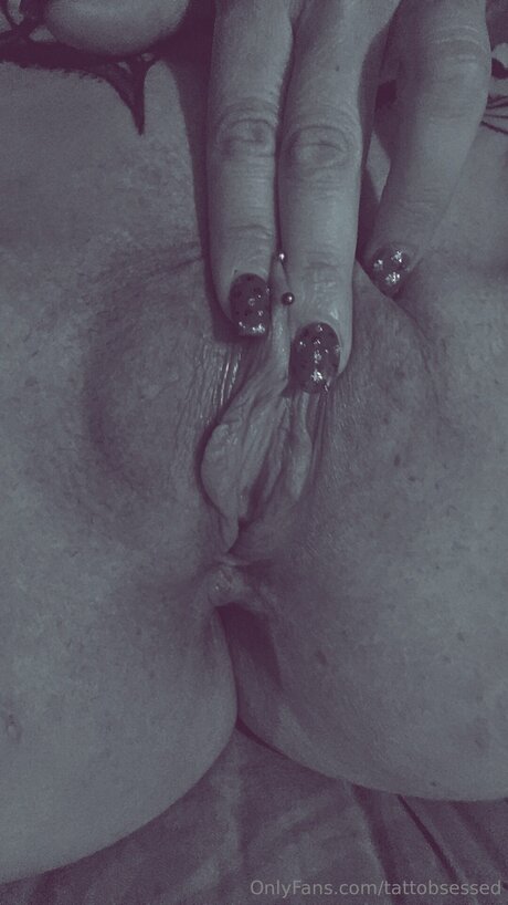 Tattobsessed モデル 画像