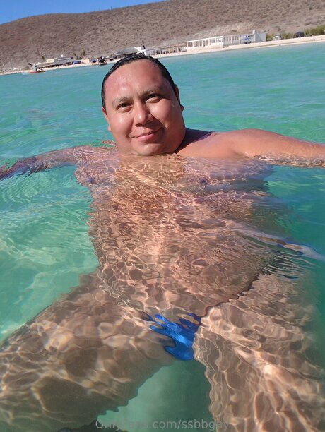 スキニーアスオンリーファンズ 無料エロ 画像