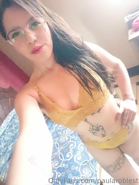 Giss 10 ポルノモデル 写真