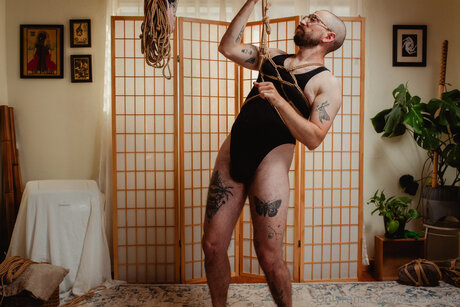 イギリスのおばあちゃんオンリーファンズ 無料 画像