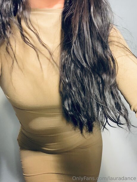 Lauradance エロティックなスター 写真