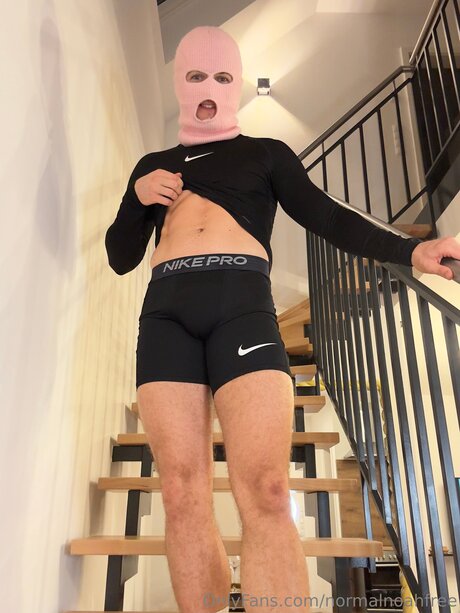 ぽっちゃりファックオンリーファンズ セックス 画像