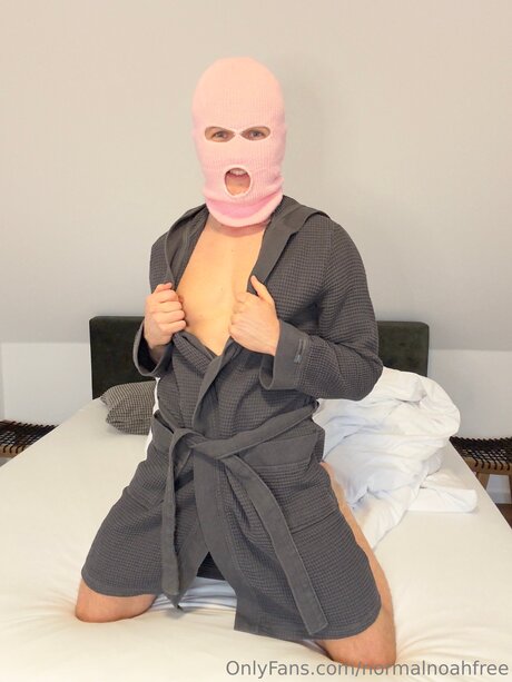 Normalnoahfree 完璧なスター 写真