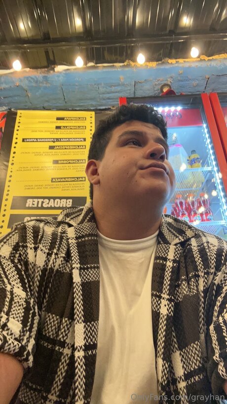 マッサージセラピストオンリーファンズ ポルノ 写真