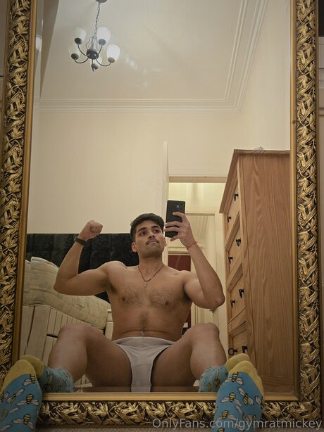 Gymratmickey ポルノスター エロティック 写真