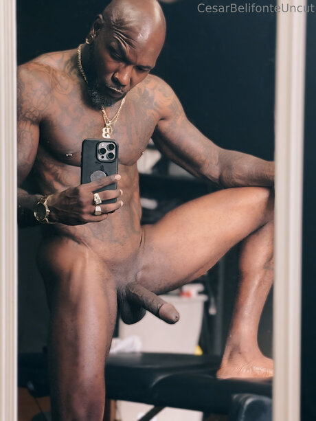 フィットネスアナルオンリーファンズ ホットセックス 写真