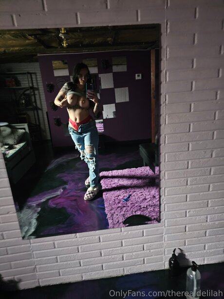 Therealdelilah ヌードスター 写真