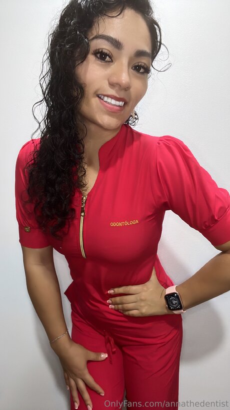 金髪のホットな妻オンリーファンズ 無料エロ アーカイブ