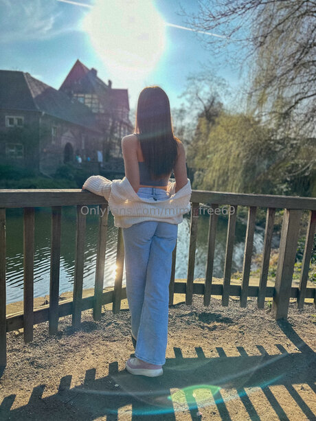 パンツを食い込ませるオンリーファンズ ポルノ 写真