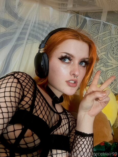 ブルネットのPOV オンリーファンズ エロチック ギャラリー