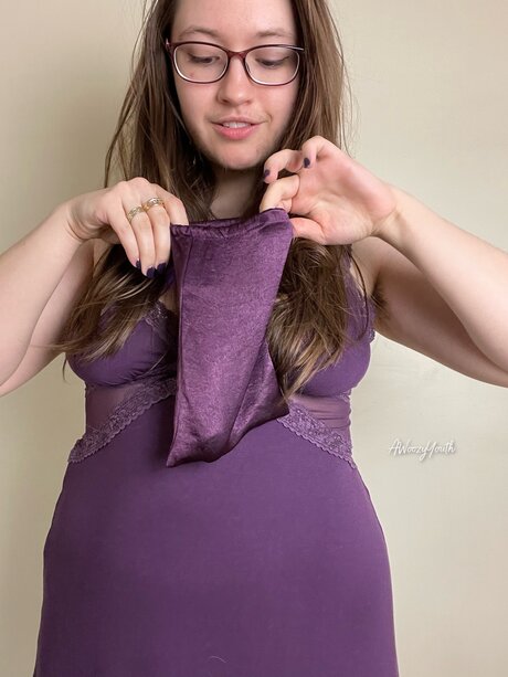 ニューハーフ POV オンリーファンズ 裸 写真