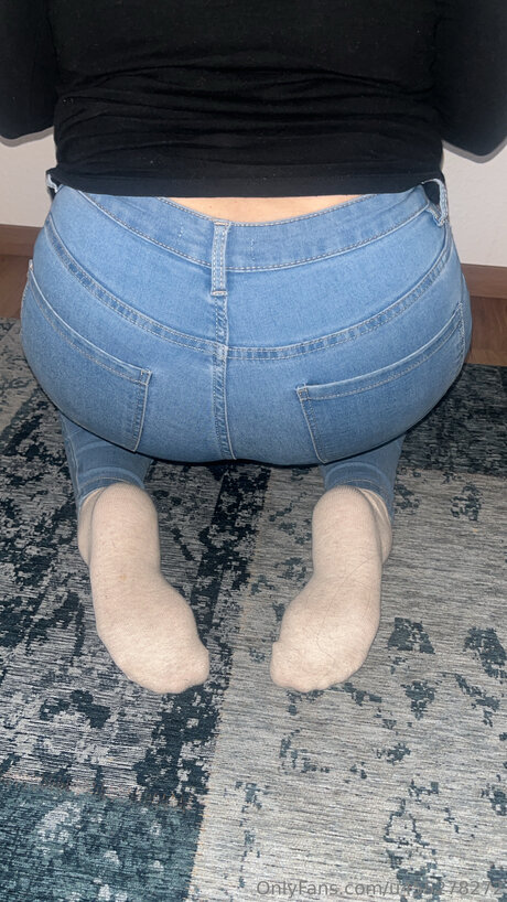 U455278272 ヌードのポルノスター ギャラリー