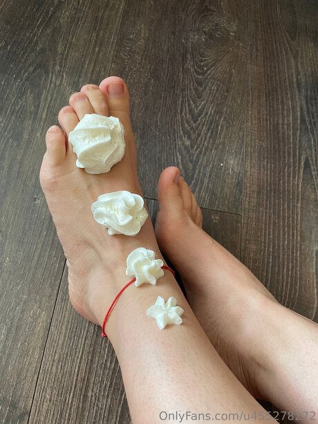 U455278272 無料のポルノスター 写真