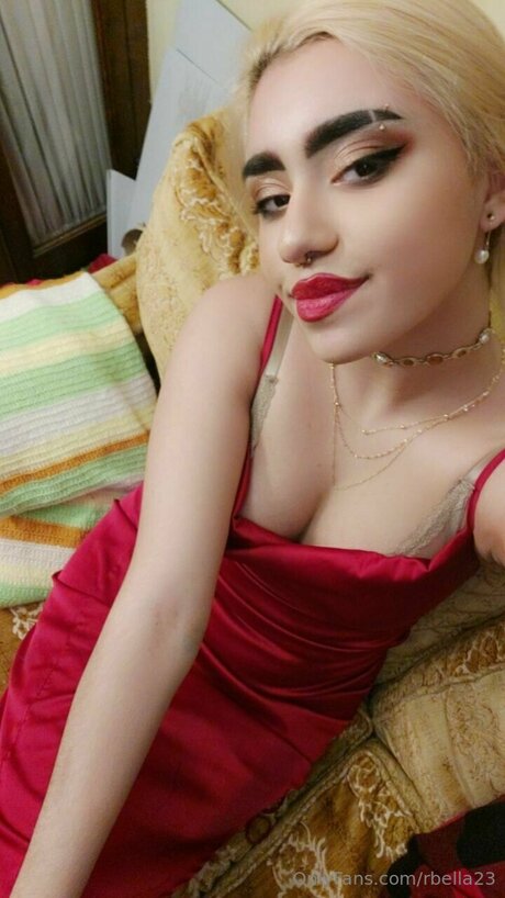 異人種間XXX オンリーファンズ 無料ヌード アーカイブ