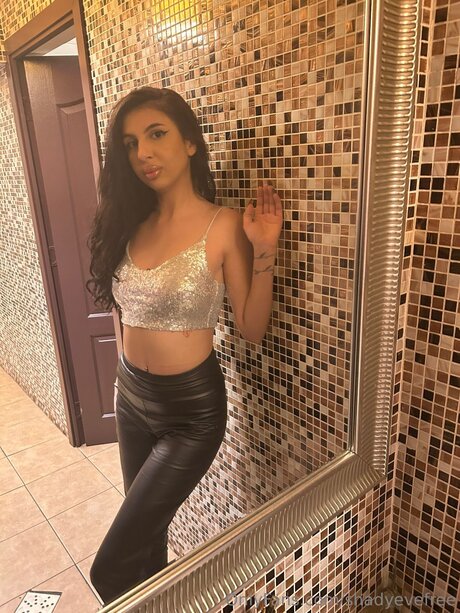 Shadyevefree かわいいスター アーカイブ