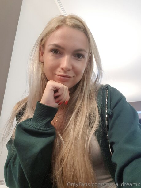 いちごミルクオンリーファンズ 無料 画像