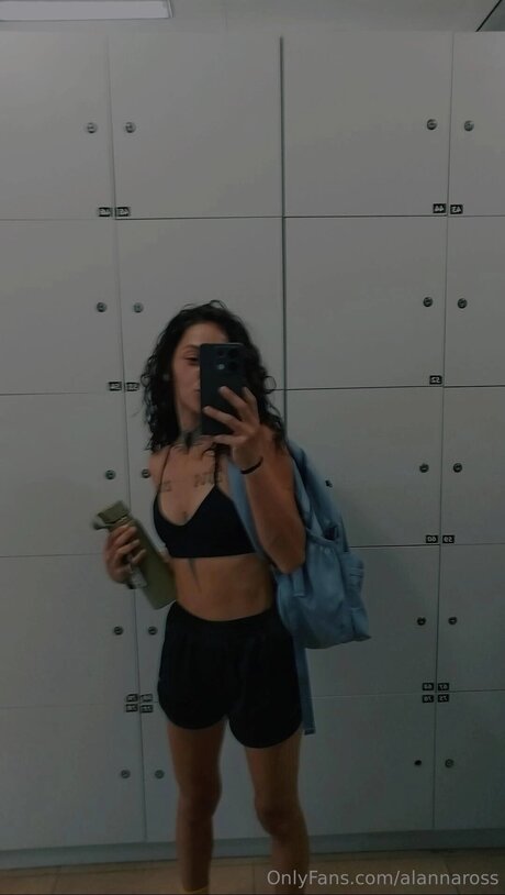 Alannaross トップモデル 写真