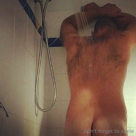 Jimmytrigger ポルノモデル 写真