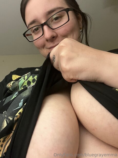 Bluegrayemma 写真集